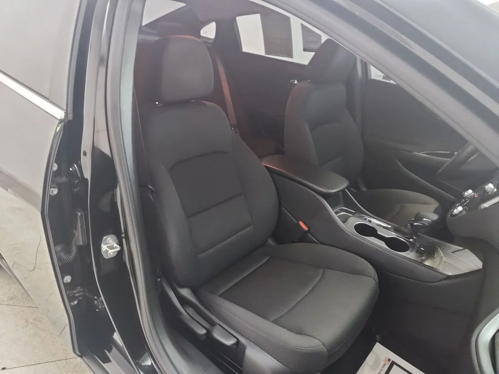 Used 2023 Black Chevrolet LS image 25