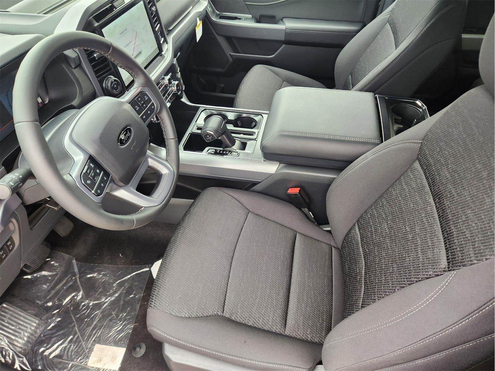 New 2026 Carbonized Gray Metallic Ford XLT image 9