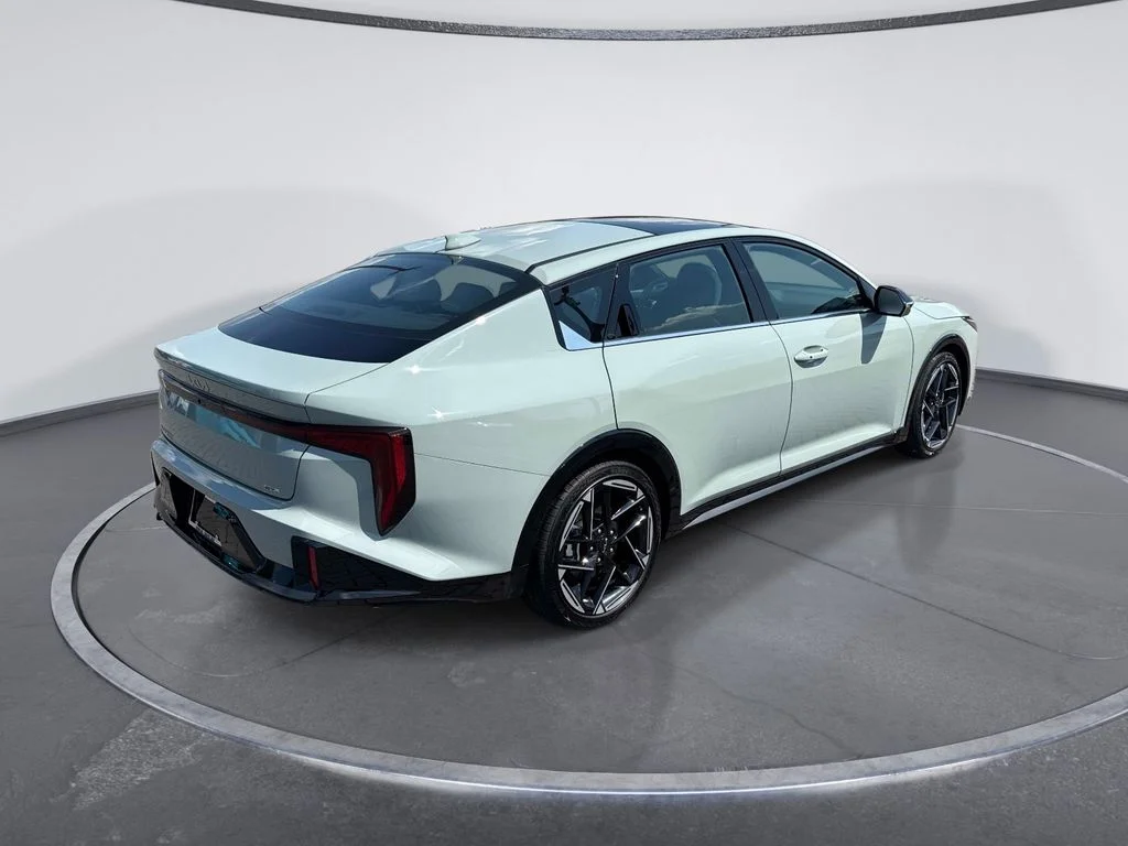 Used 2026 Gray Kia GT-Line image 7