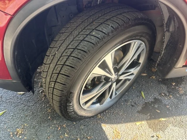 Used 2019 Red Nissan SV image 33
