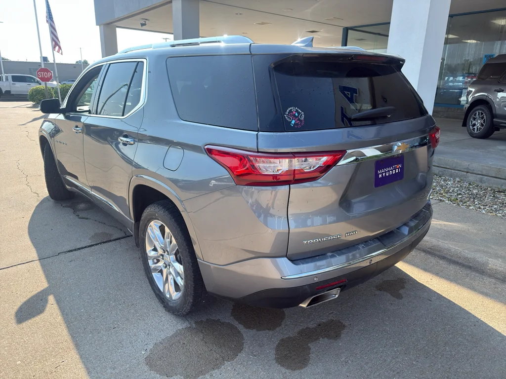 Used 2020 Satin Steel Metallic Chevrolet High Country image 14
