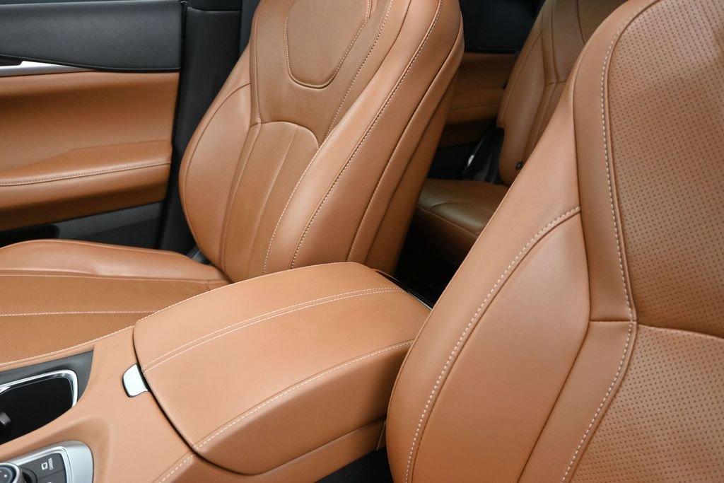 Certified Used 2023 White INFINITI Sensory image 14