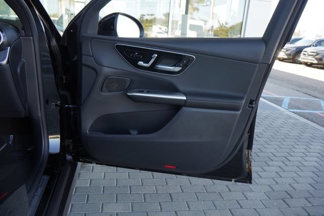 New 2026 Black Mercedes-Benz GLC 300 image 44