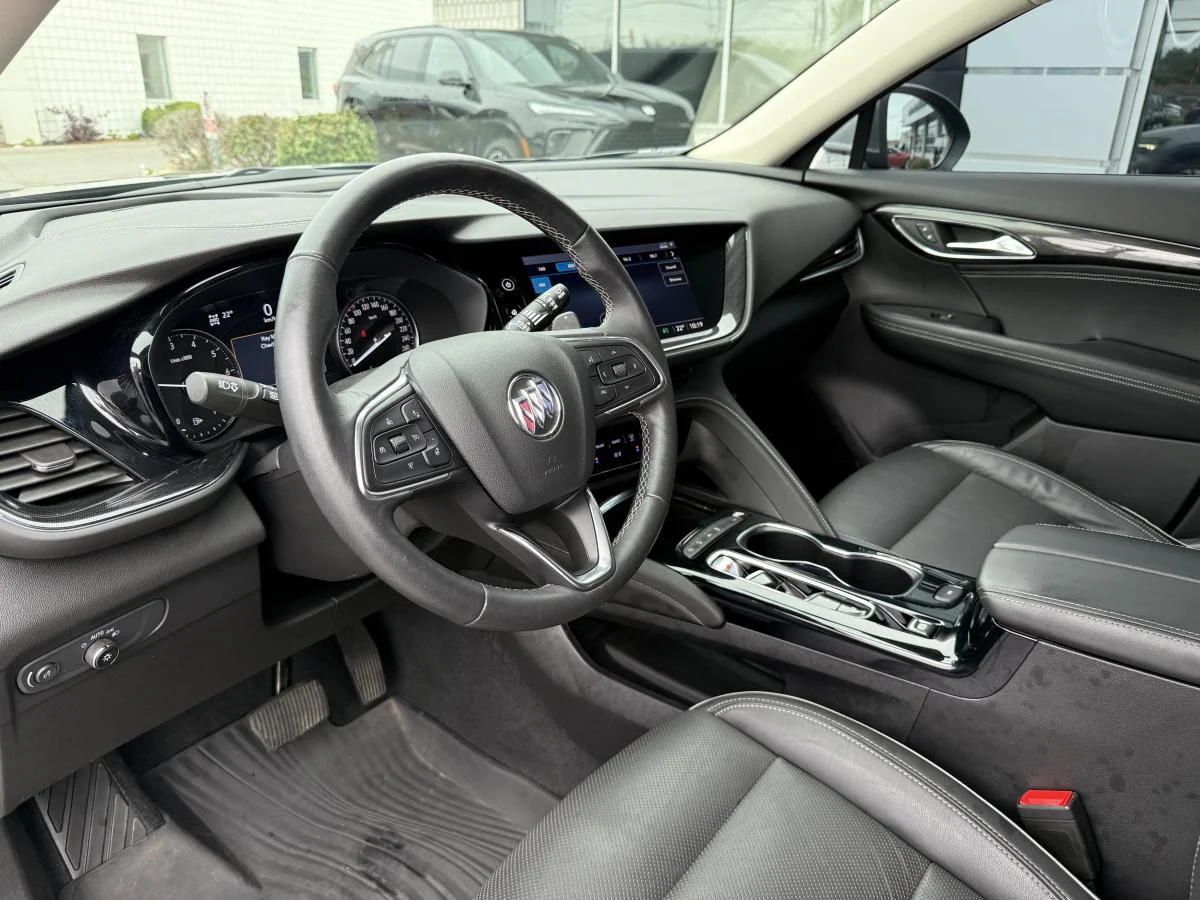 Used 2021 Grey Buick Essence Awd image 11