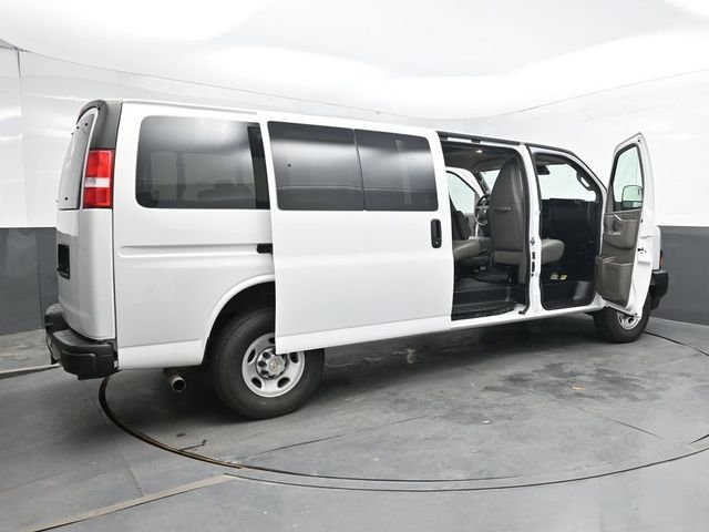 Used 2024 White Chevrolet LS image 47