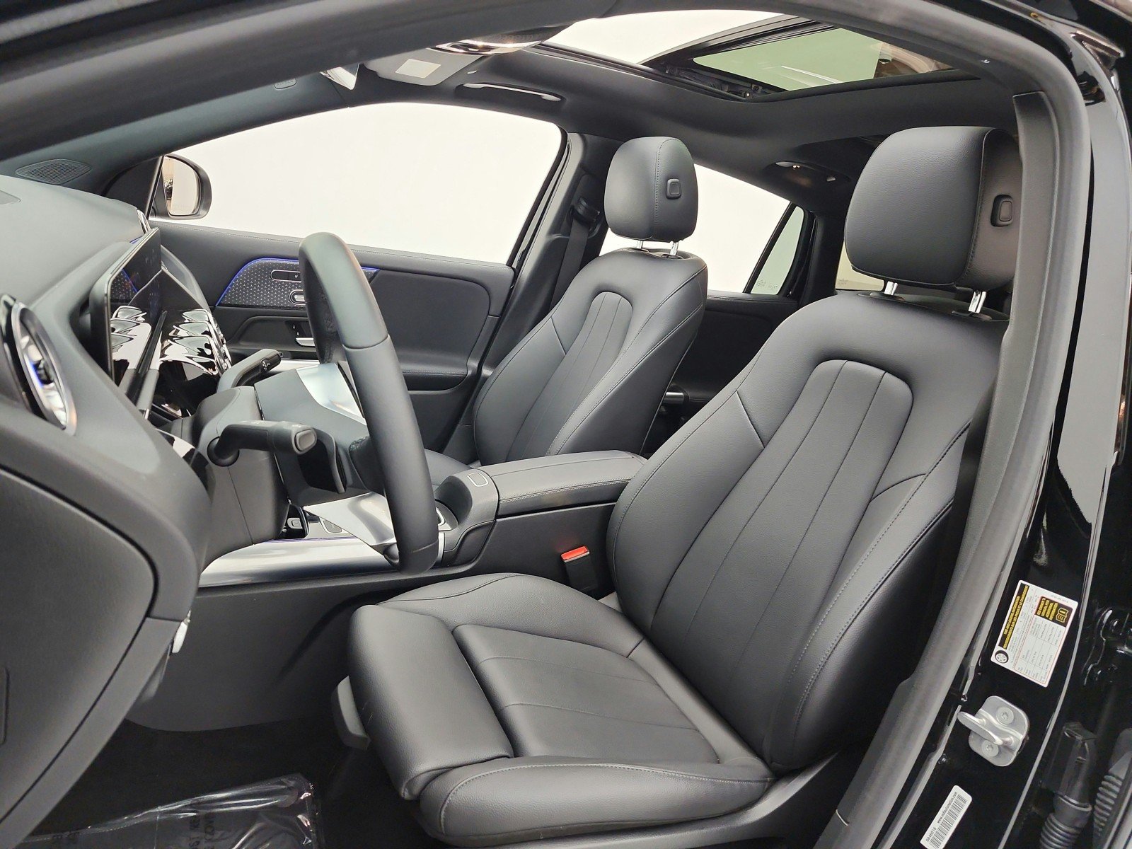 Certified Used 2024 Night Black Mercedes-Benz GLA 250 SUV image 11