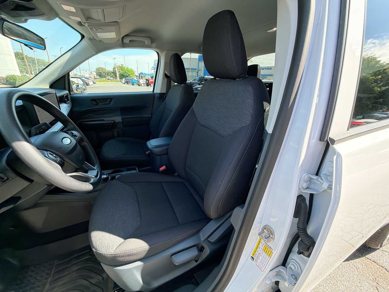 Used 2025 Oxford White Ford XL image 21