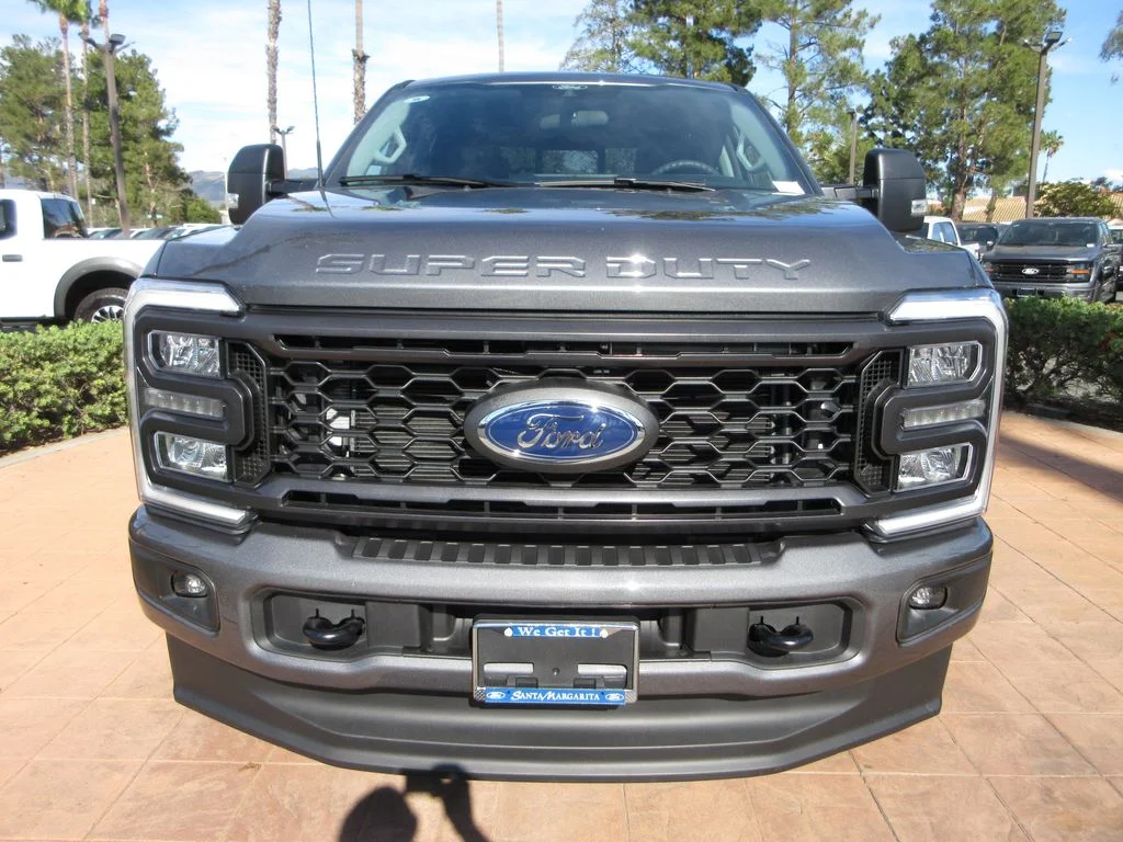 New 2026 Carbonized Gray Metallic Ford XL image 7