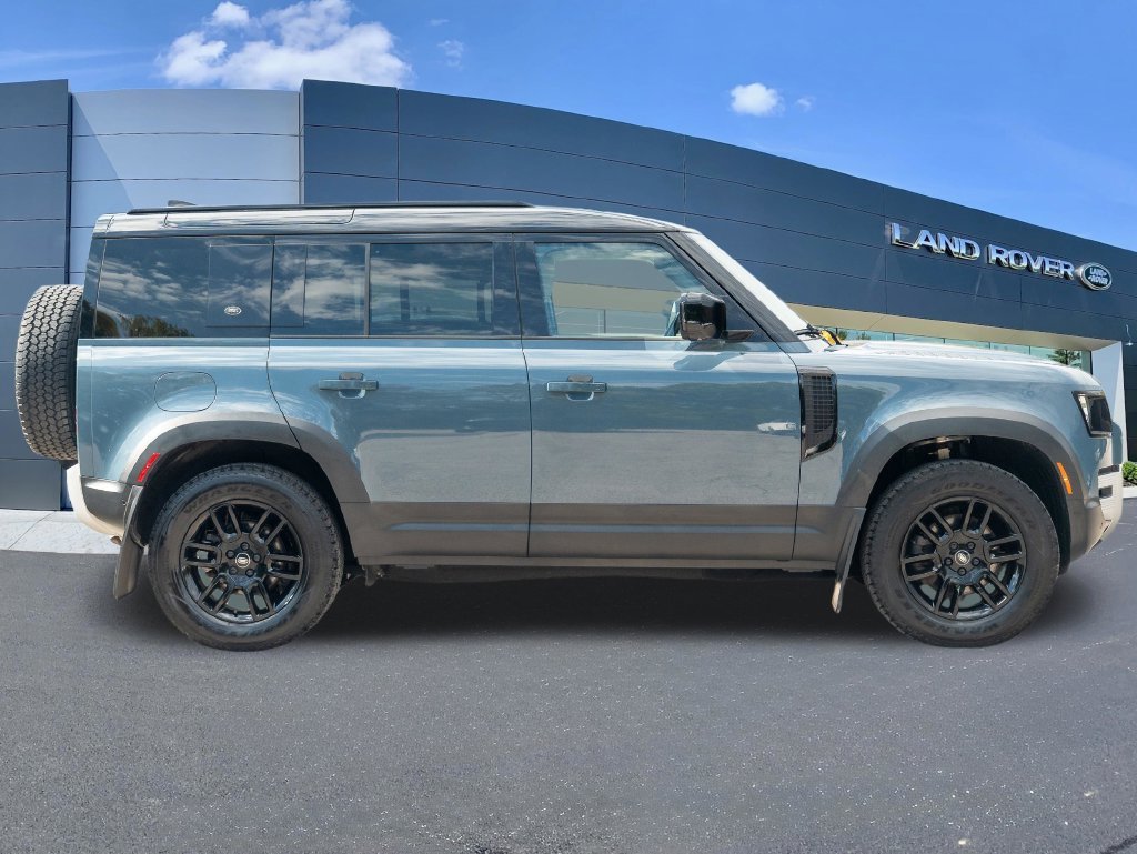 Certified Used 2023 Blue Land Rover S image 8