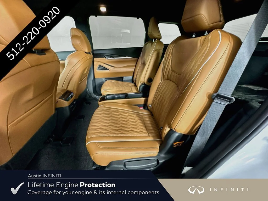 New 2027 White INFINITI Autograph image 31