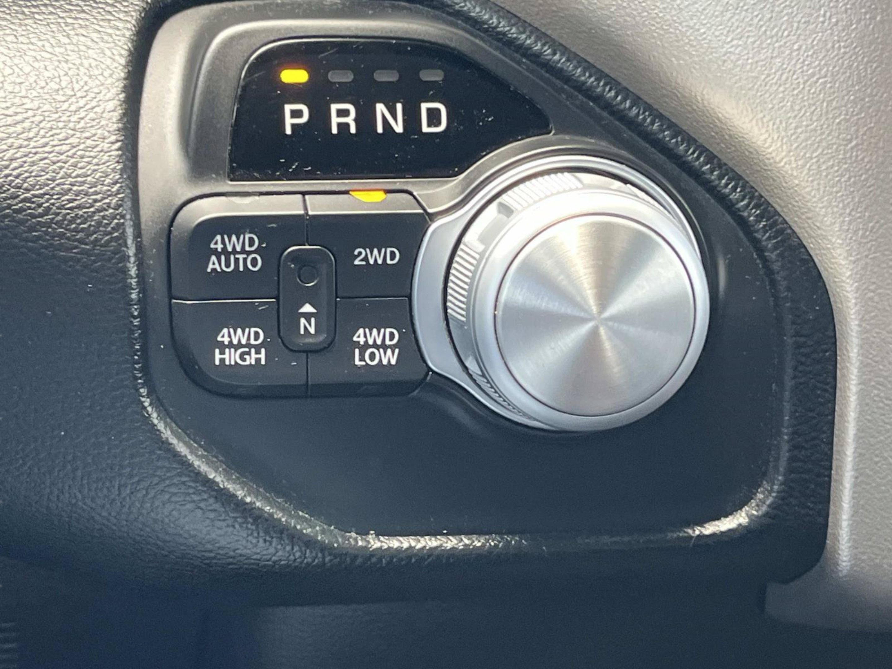 Used 2019 Delmonico Red Pearlcoat Ram Laramie image 40
