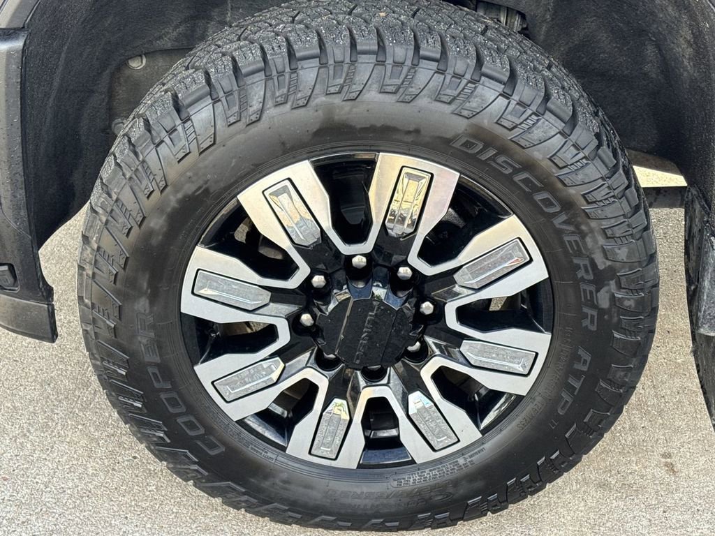 2024 GMC Sierra 3500HD Denali - Photo 36