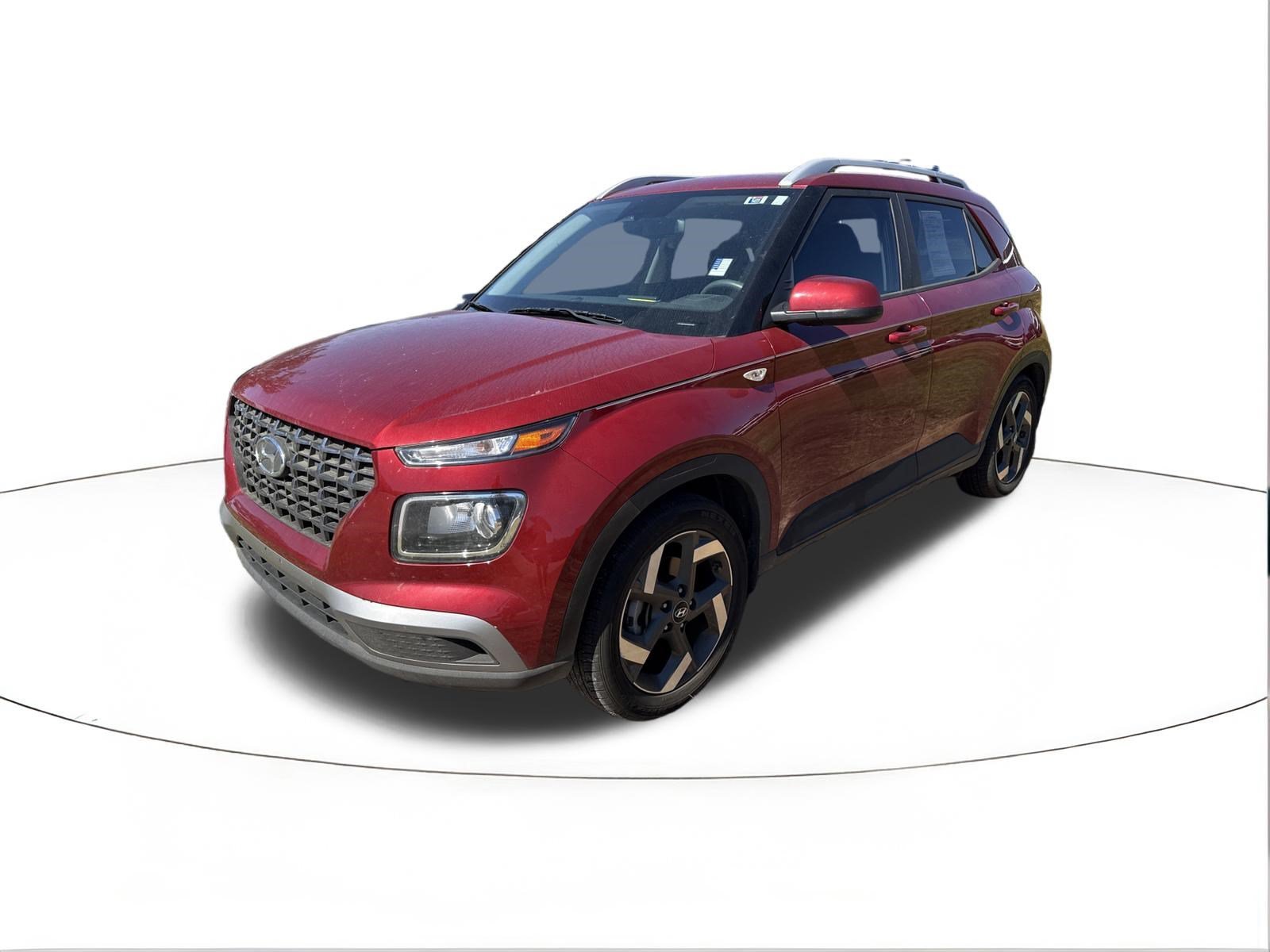 Used 2024 Ultimate Red Hyundai SEL image 4