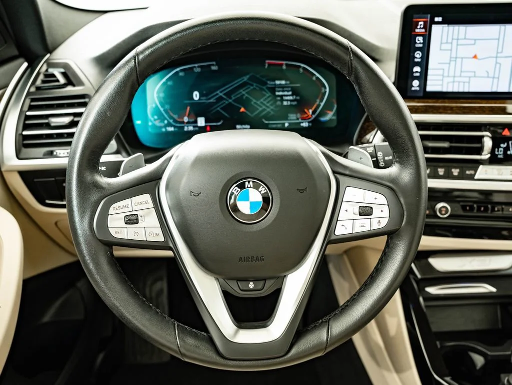 Used 2022 Phytonic Blue Metallic BMW xDrive30i image 40