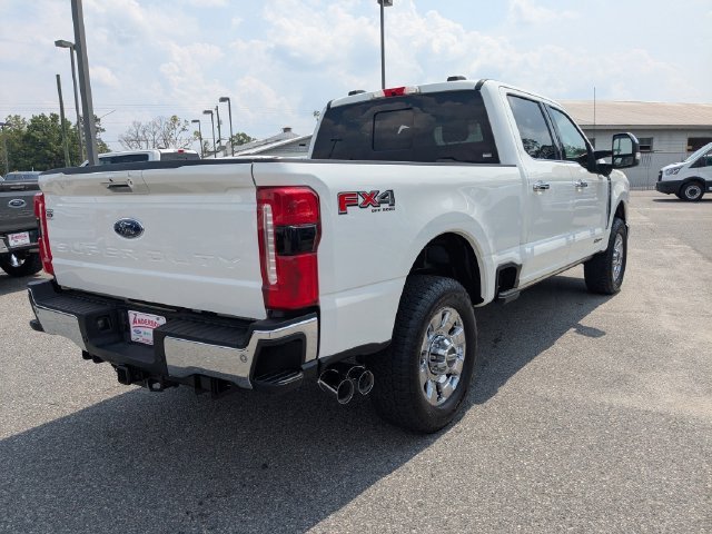 Used 2024 White Ford Lariat image 4