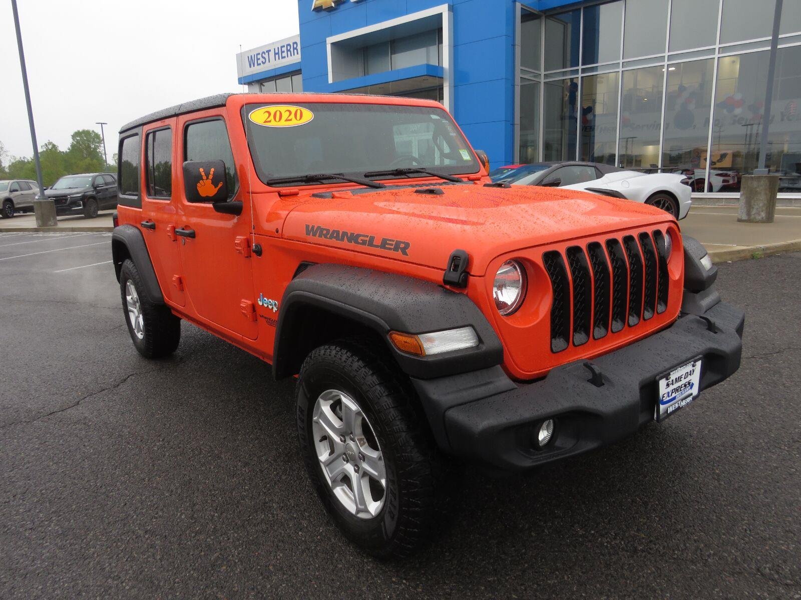 Used 2020 Punkn Metallic Clearcoat Jeep Sport S image 2