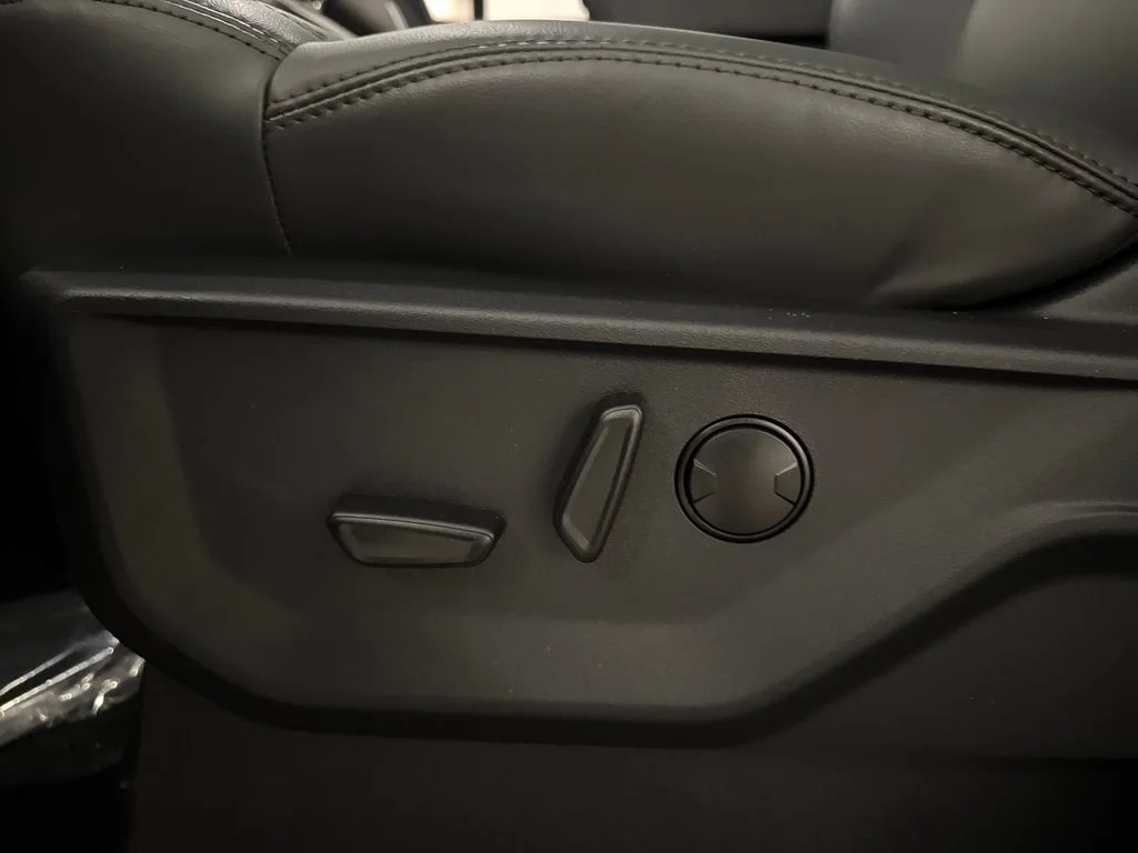 New 2026 Black Ford Active image 26