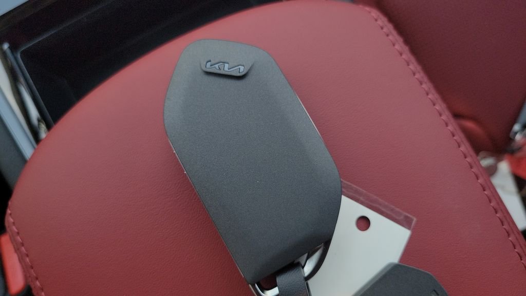 New 2026 Wolf Gray Kia GT-Line FWD image 23