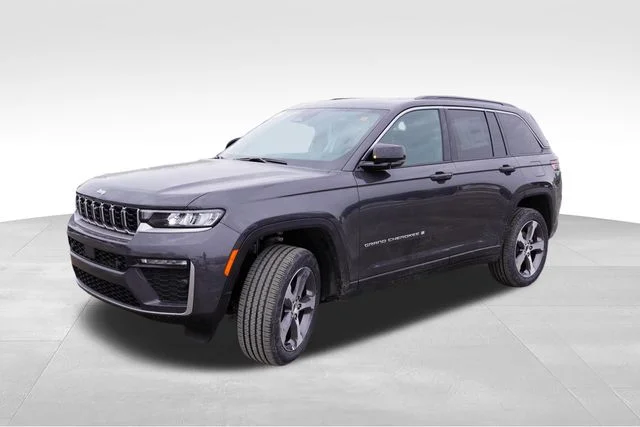 New 2026 Baltic Gray Metallic Clearcoat Jeep Limited image 7