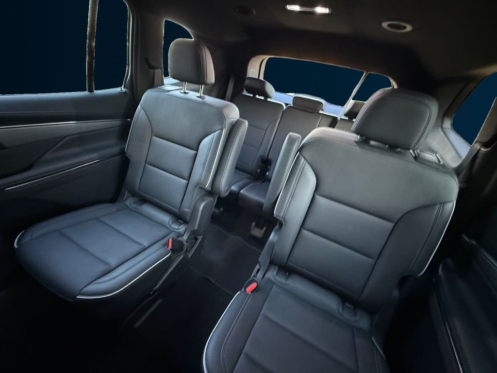 Used 2025 Black Buick Preferred image 16
