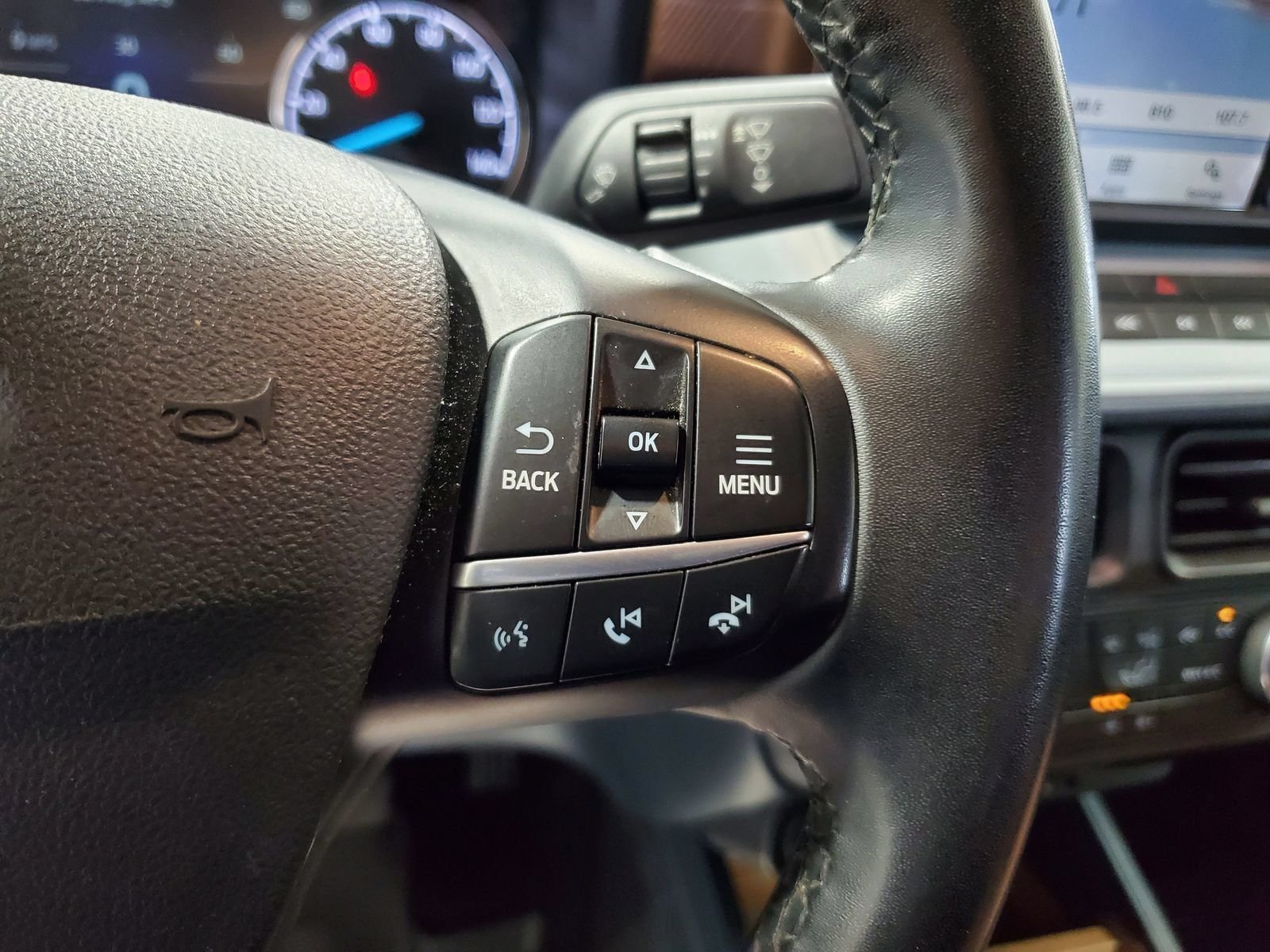 Used 2023 Black Ford Lariat image 21