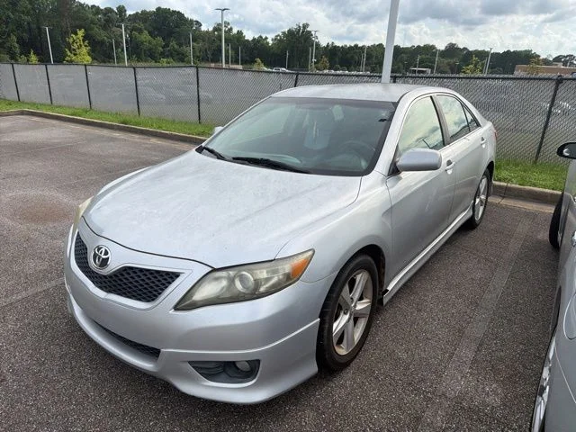 2010 Toyota Camry 2.5 SE's photo