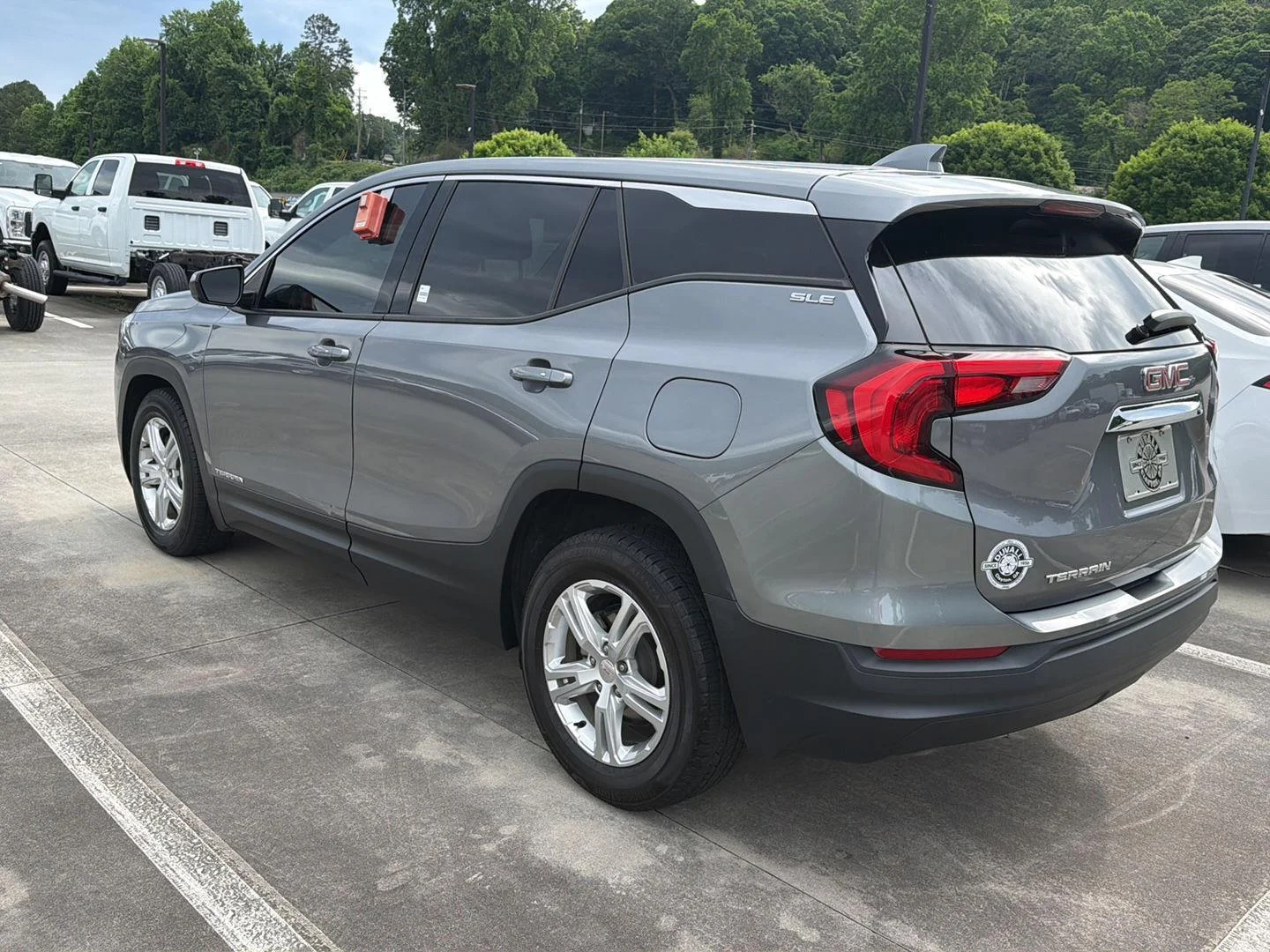 Used 2020 Satin Steel Metallic GMC SLE image 5