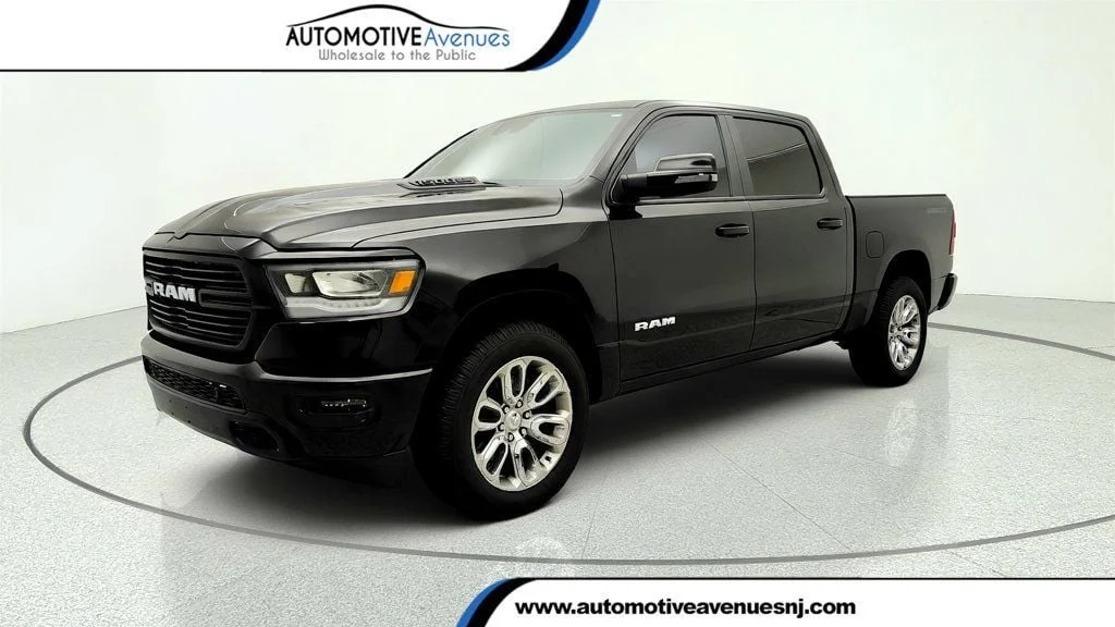 2023 RAM 1500 Laramie 4x4 Crew Cab 5'7's photo