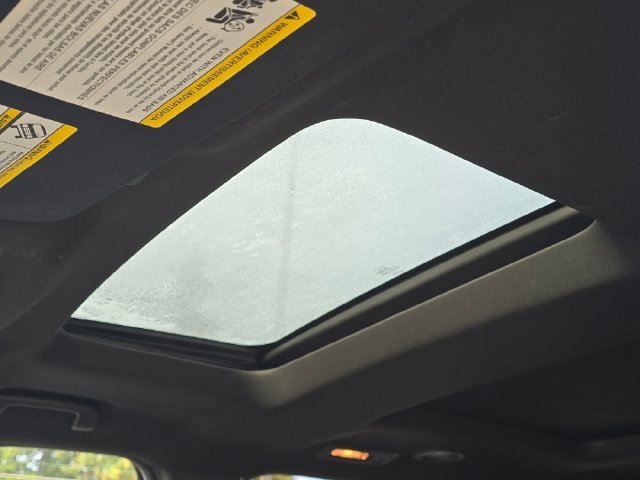 Used 2017 Magnetic Ford XLT image 23