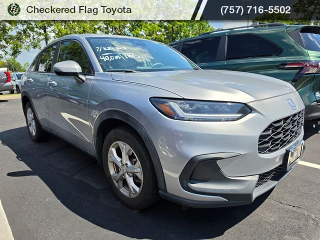 Used 2023 Lunar Silver Metallic Honda LX image 3
