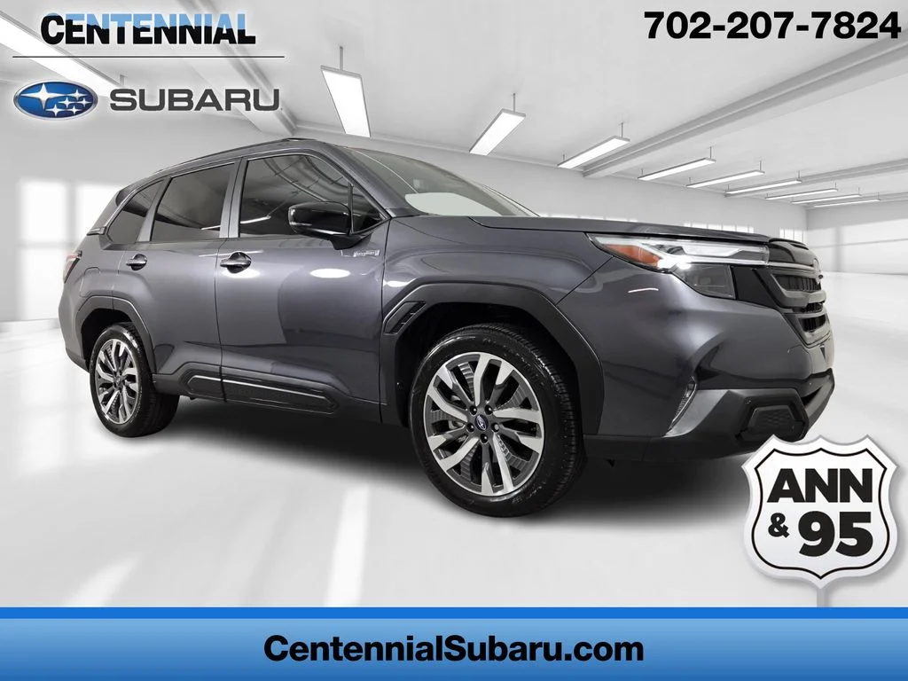 2025 Subaru Forester Touring Hybrid's photo