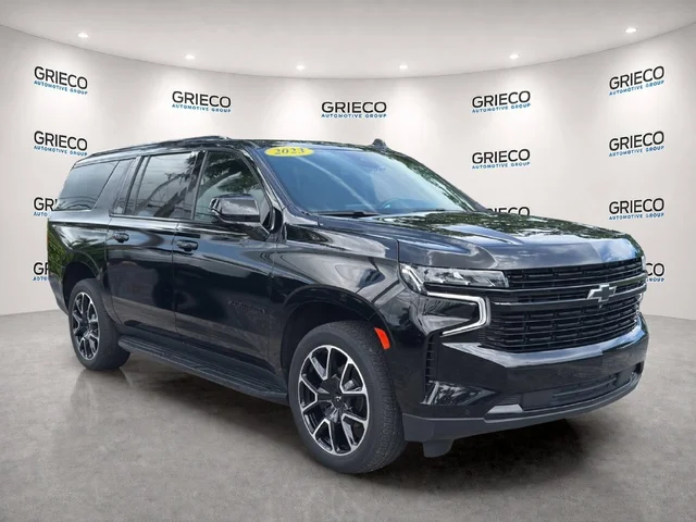 2023 Chevrolet Suburban RST