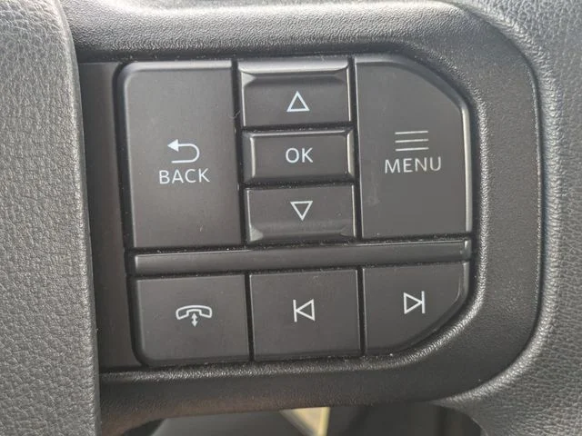 Certified Used 2025 Avalanche Ford XLT image 24