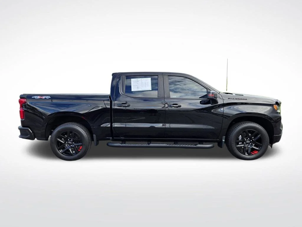 Used 2023 Black Chevrolet RST image 2