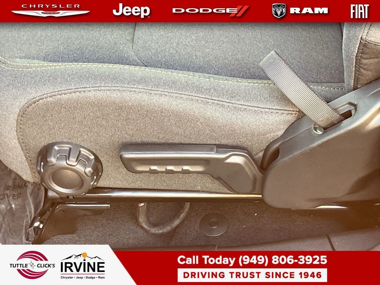 New 2026 Granite Crystal Metallic Clear-Coat Paint Jeep California Edition image 28
