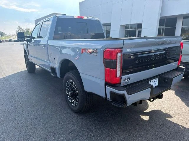 New 2027 Glacier Gray Metallic Tri-Coat Ford F-350® Platinum® image 35