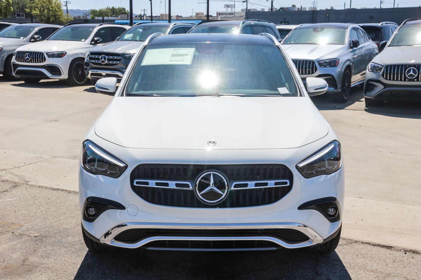 New 2026 Polar White Mercedes-Benz GLA 250 image 2