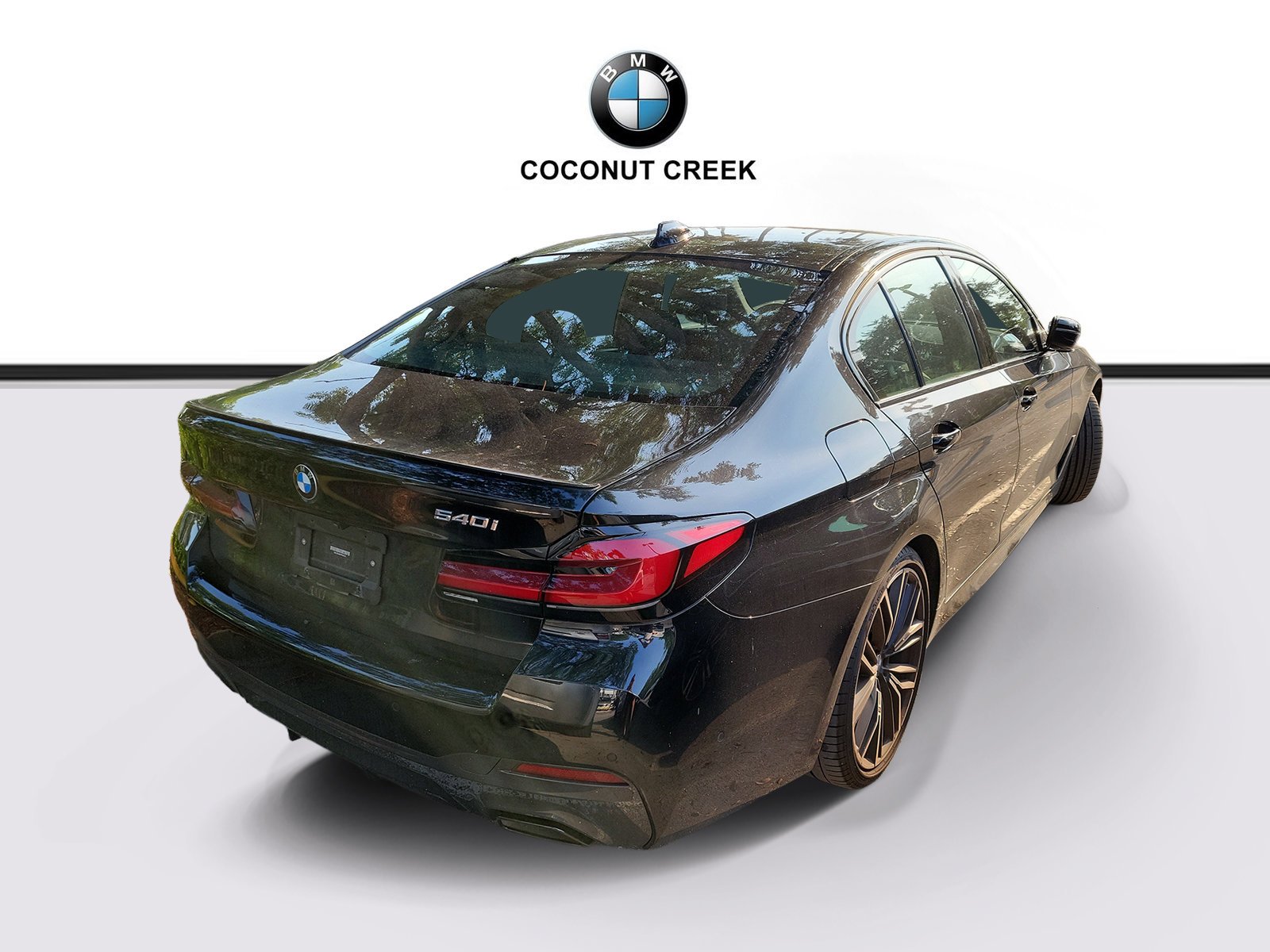 Certified Used 2023 Black Sapphire Metallic BMW 540i image 4
