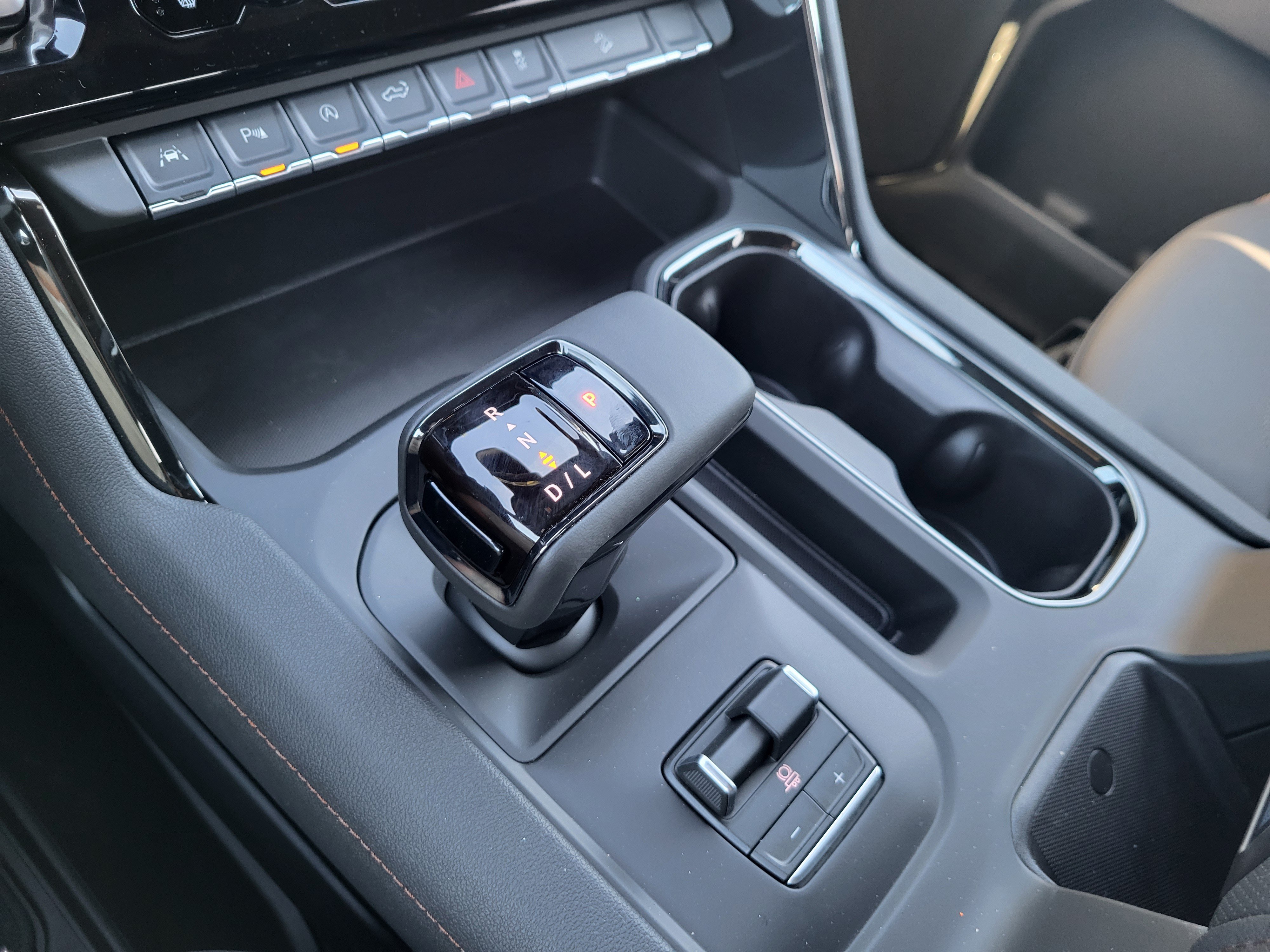 2026 GMC Sierra 1500 AT4 - Photo 18