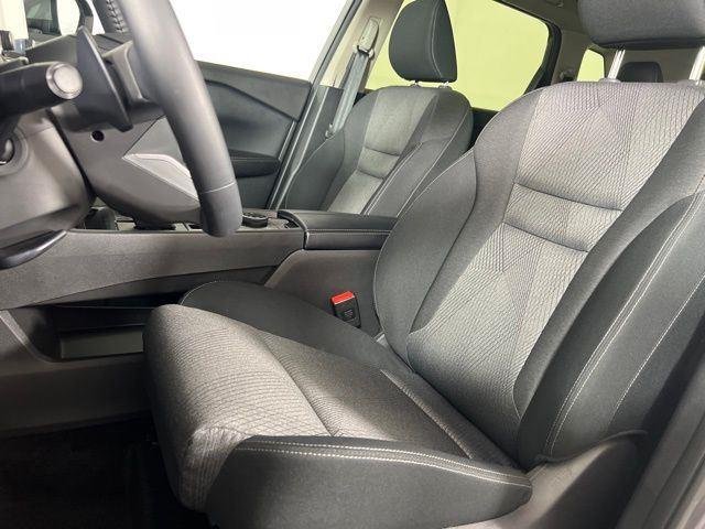 2025 Nissan Rogue SV - Photo 12
