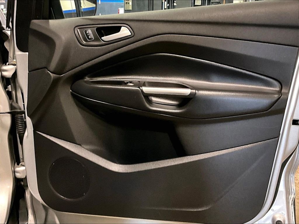 Used 2018 Silver Ford SE image 12