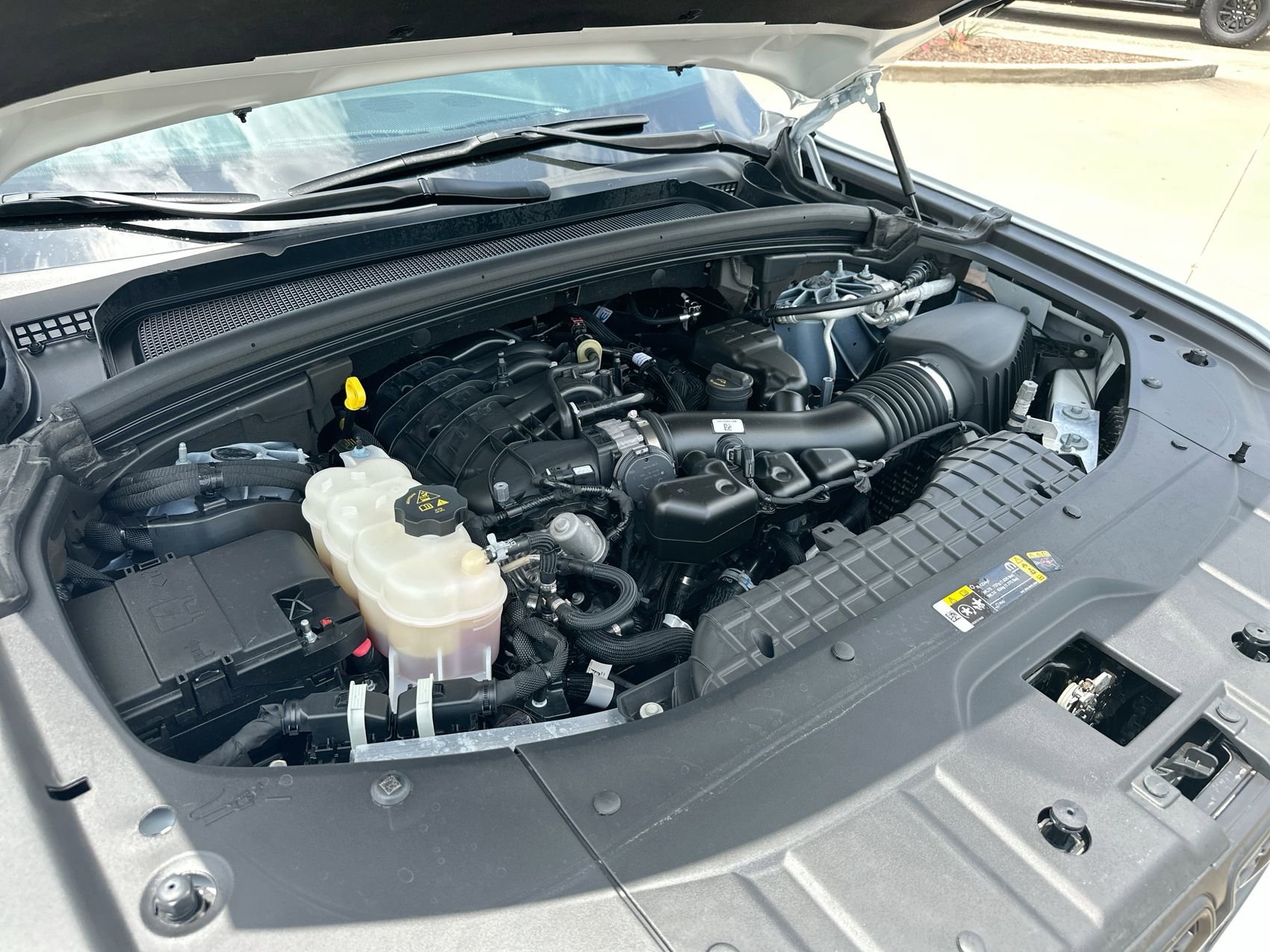 Used 2025 Bright White Clearcoat Jeep Altitude image 24