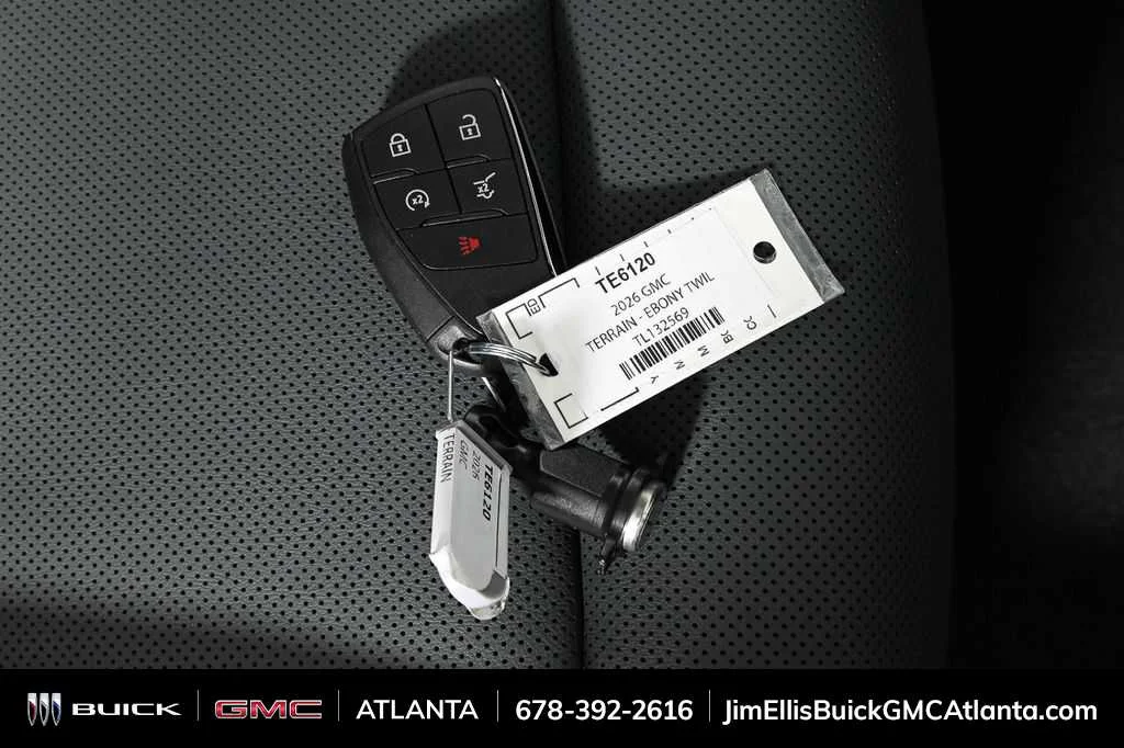2026 GMC Terrain AT4 - Photo 25