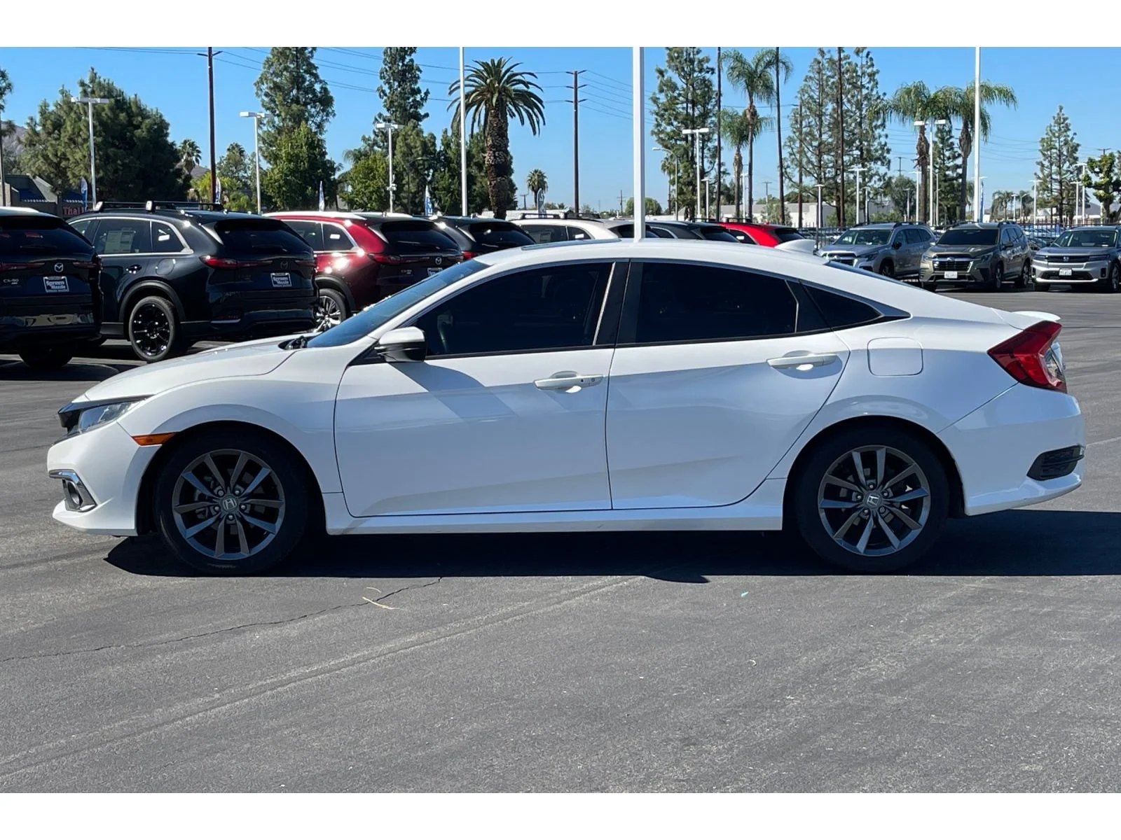 Used 2019 Platinum White Pearl Honda EX-L image 2