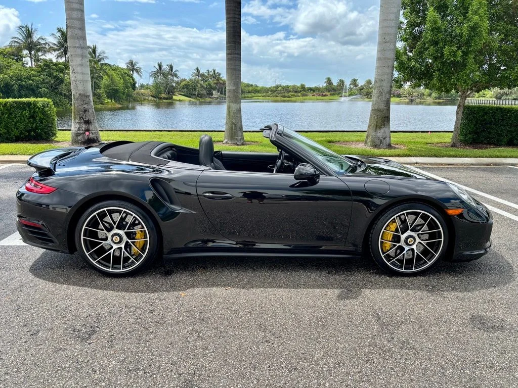 2017 Porsche 911 Turbo - Photo 6