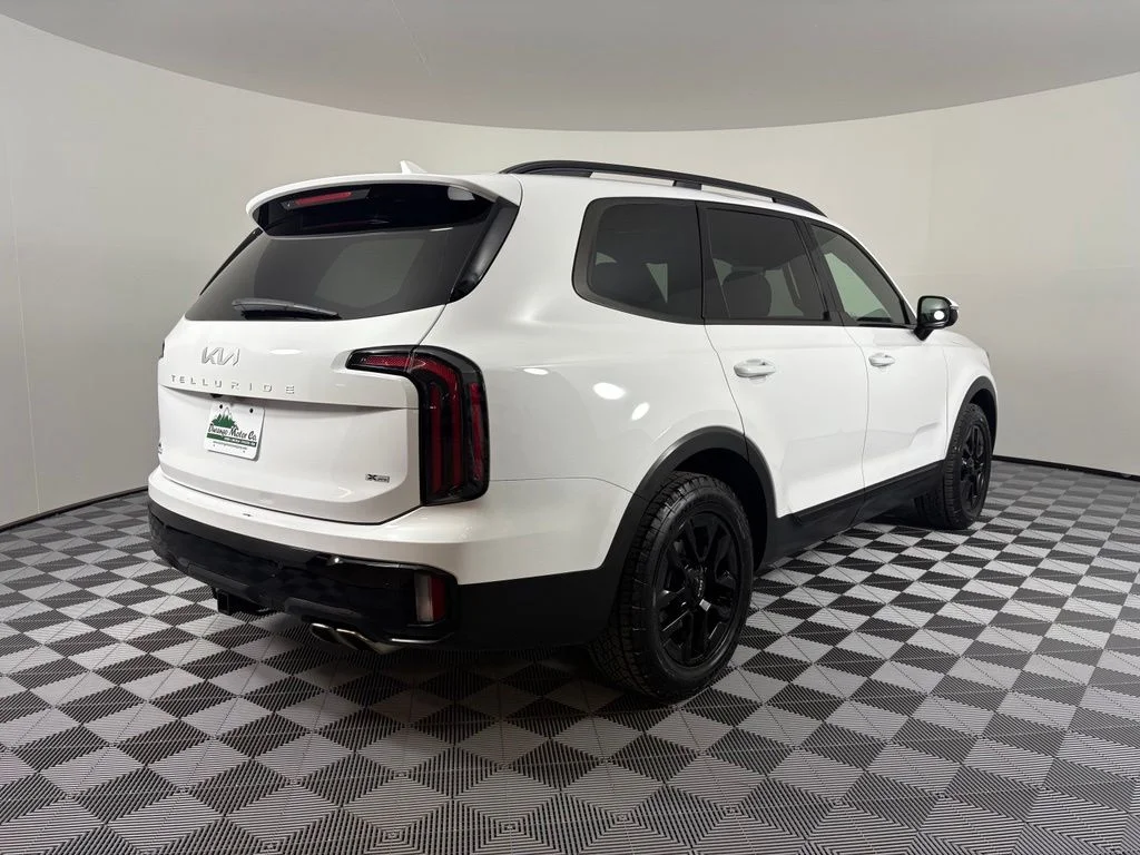 Used 2024 White Kia SX-Prestige X-Pro image 8