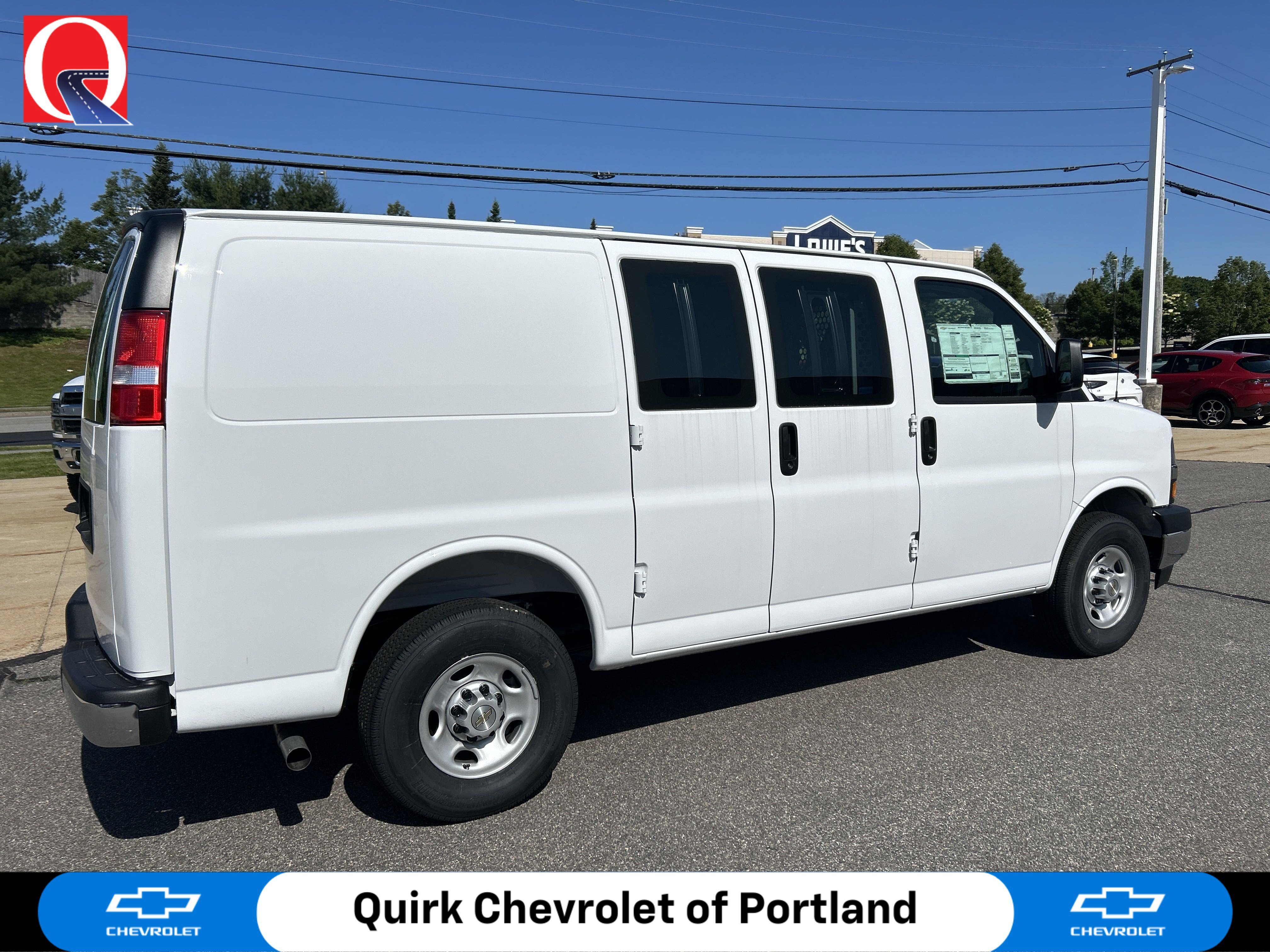 2025 Chevrolet Express Cargo
