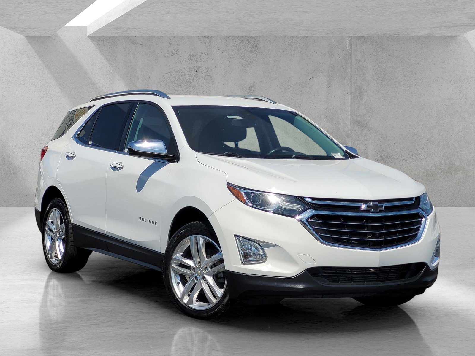 2018 Chevrolet Equinox AWD Premier 2.0T's photo