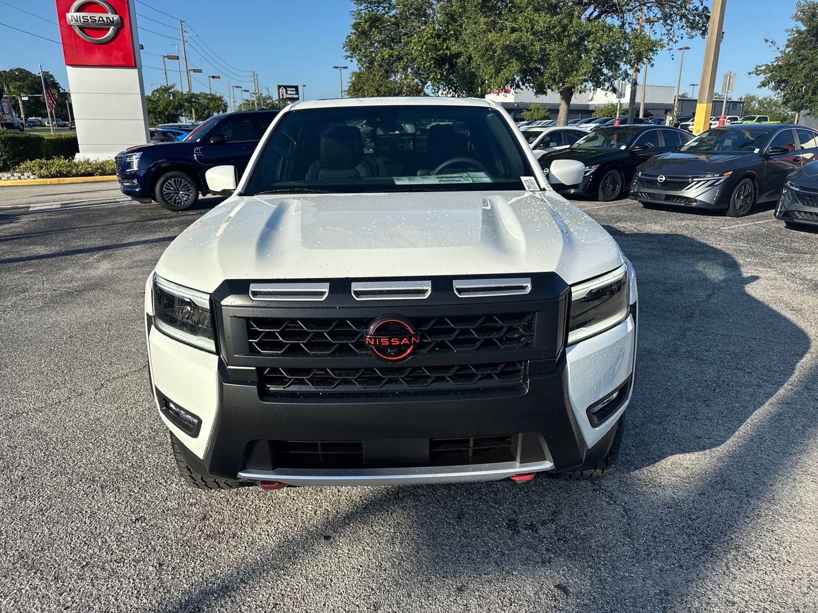 New 2026 White Nissan PRO-X image 4