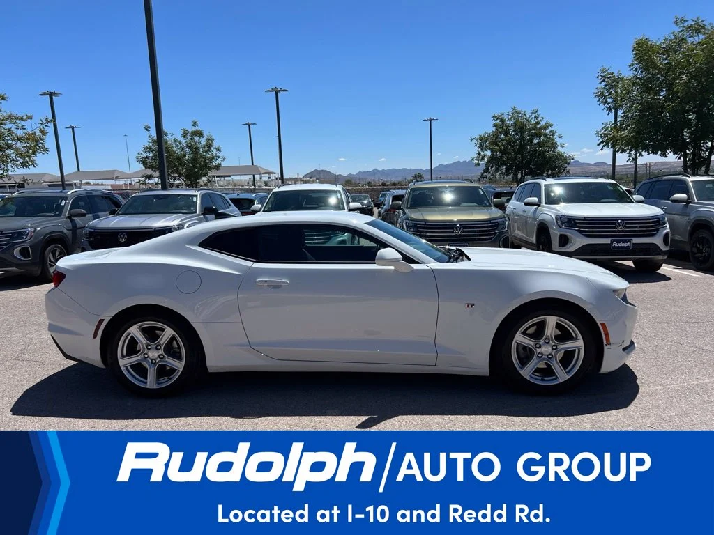 Used 2022 Summit White Chevrolet 1LT image 6